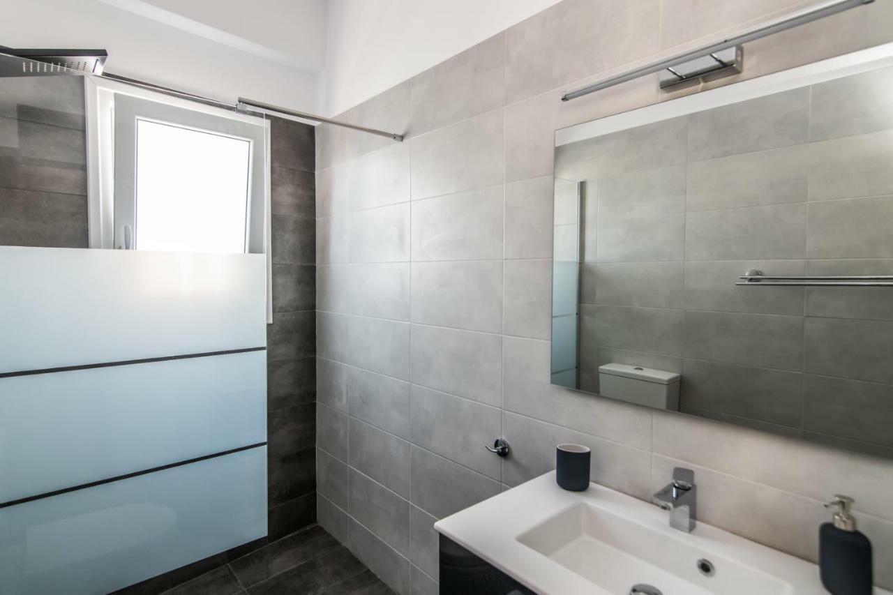 Lux 'N Comfort Apartments Wyspa Wyspa Tinos Zewnętrze zdjęcie